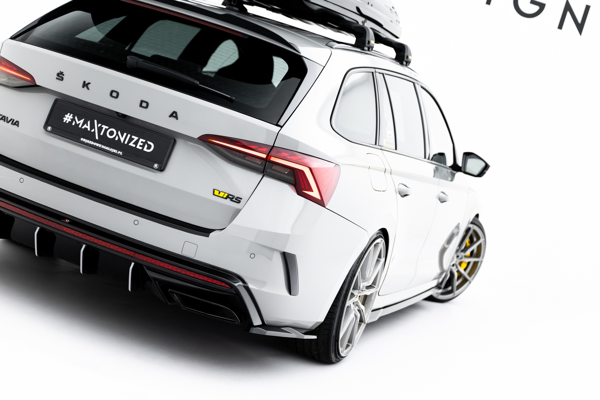Lames latérales arrière Maxton V7 Skoda Octavia RS MK4 Berline break Phase 2 2024>